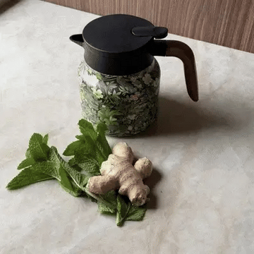 În sfârșit, un ceainic care merită savurat cu răbdare