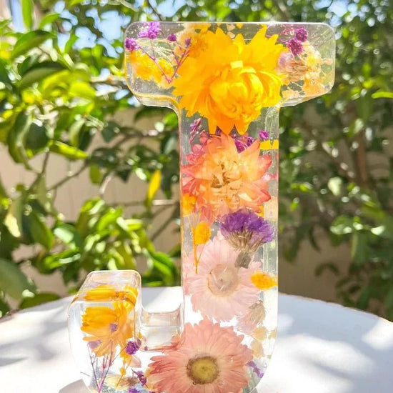 Florenza – Floral Resin Night Light