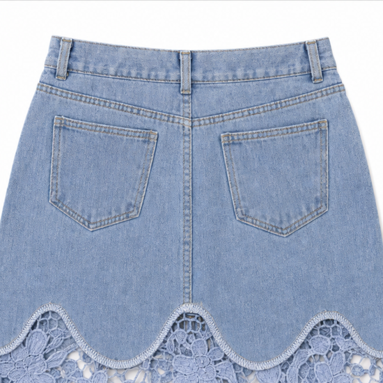 Florenza – Floral lace hem high waist denim maxi skirt with pockets