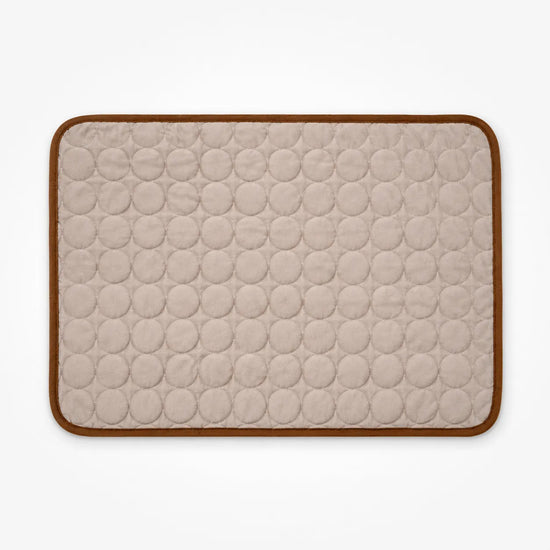 Coolo – Self-Cooling Pet Mat, Ice Silk-like Dog Cooling Pad, No-Freezer Cooling Mat for Dogs