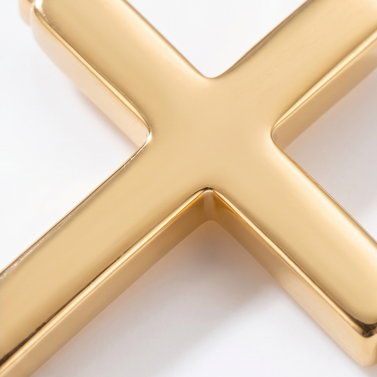 Crovana – Cross and crown faith pendant