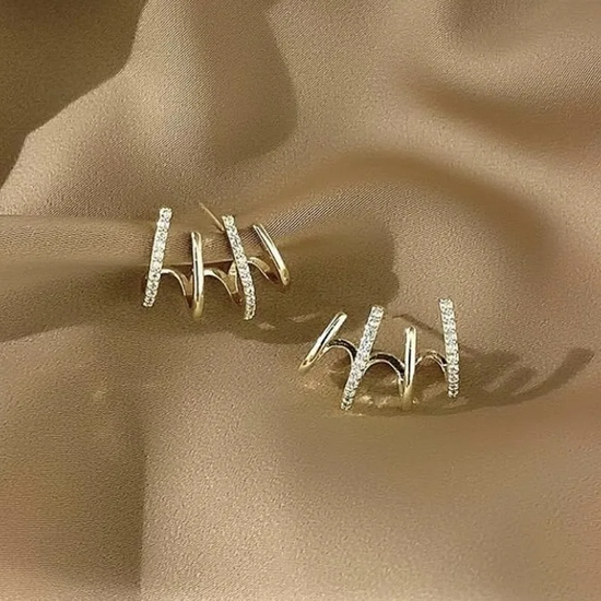 Elarra - Multi-Piercing Look Earrings