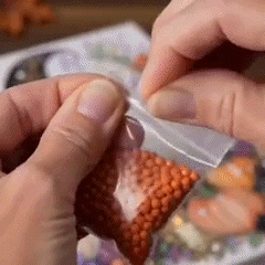 Halloween magic you make yourself.