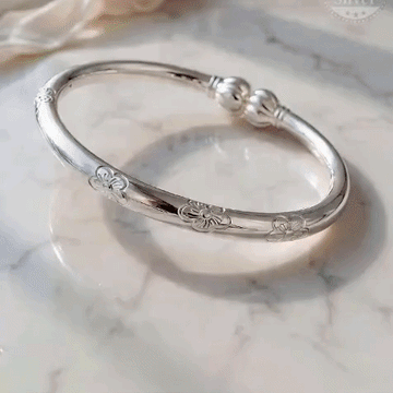 The little bangle that changes how you feel