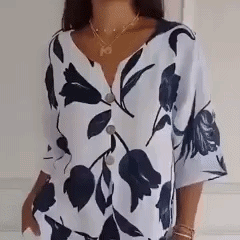 The linen top that finishes the outfit