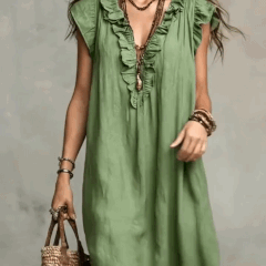 Throw it on. Walk out. Look effortless.