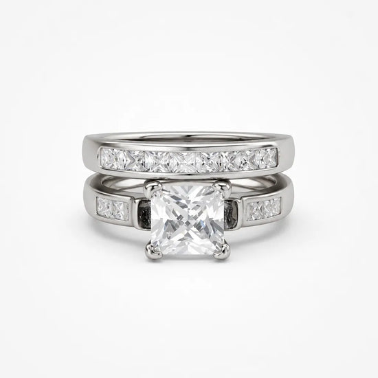 Aurelys – Matching 2-Piece Cubic Zirconia Ring Set, Princess-Cut Stackable Bridal Style, Gold or Silver Tone
