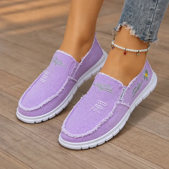 Breeza – Women's Distressed Canvas Slip-On Loafers with Frayed Edges